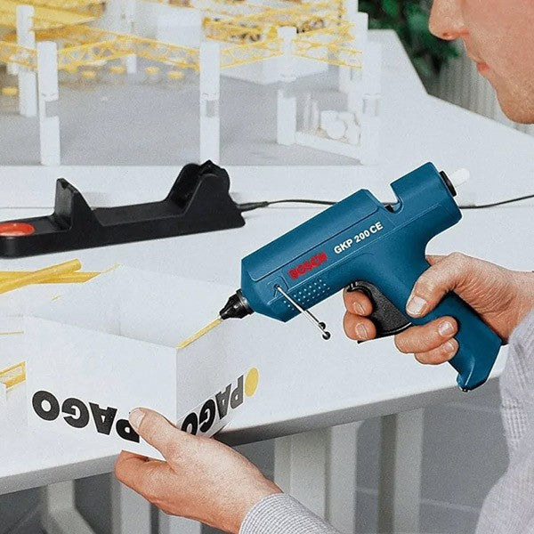 Pistolet à colle 500w - image 3